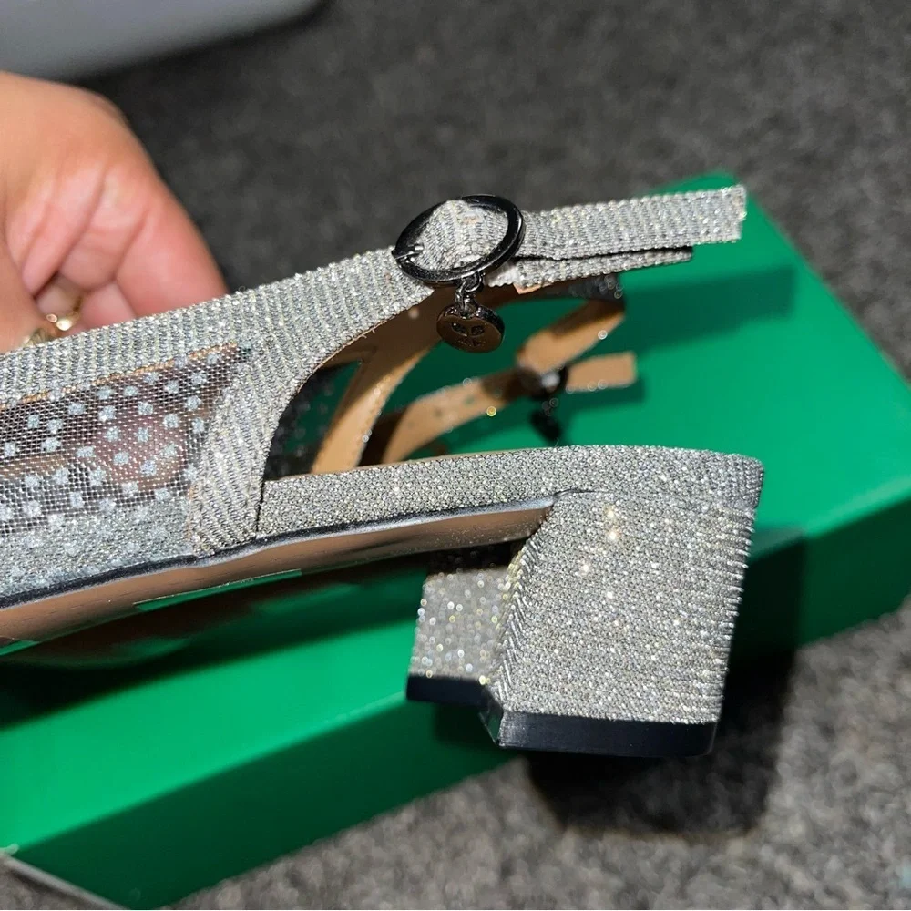 J. Renee Women's Faleece Pump Size 8.5M - Picture 5 of 8